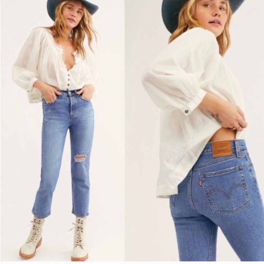 Levi's Wedgie Straight - Size 27